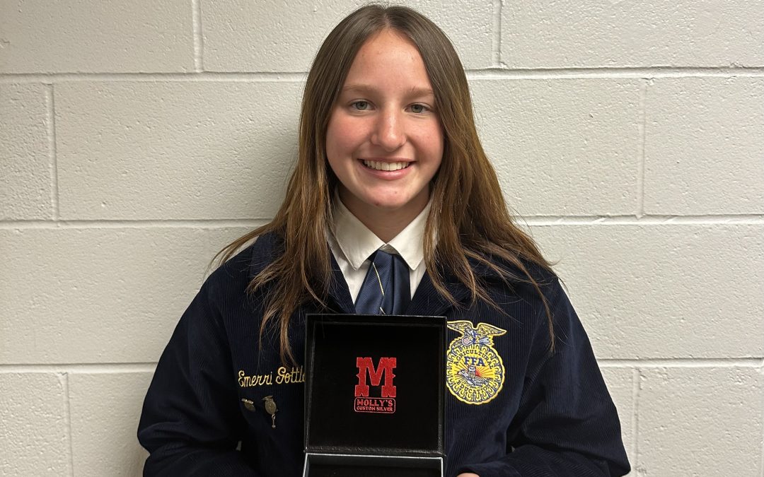FFA Regional Land Judging Winners Receive Scholarships